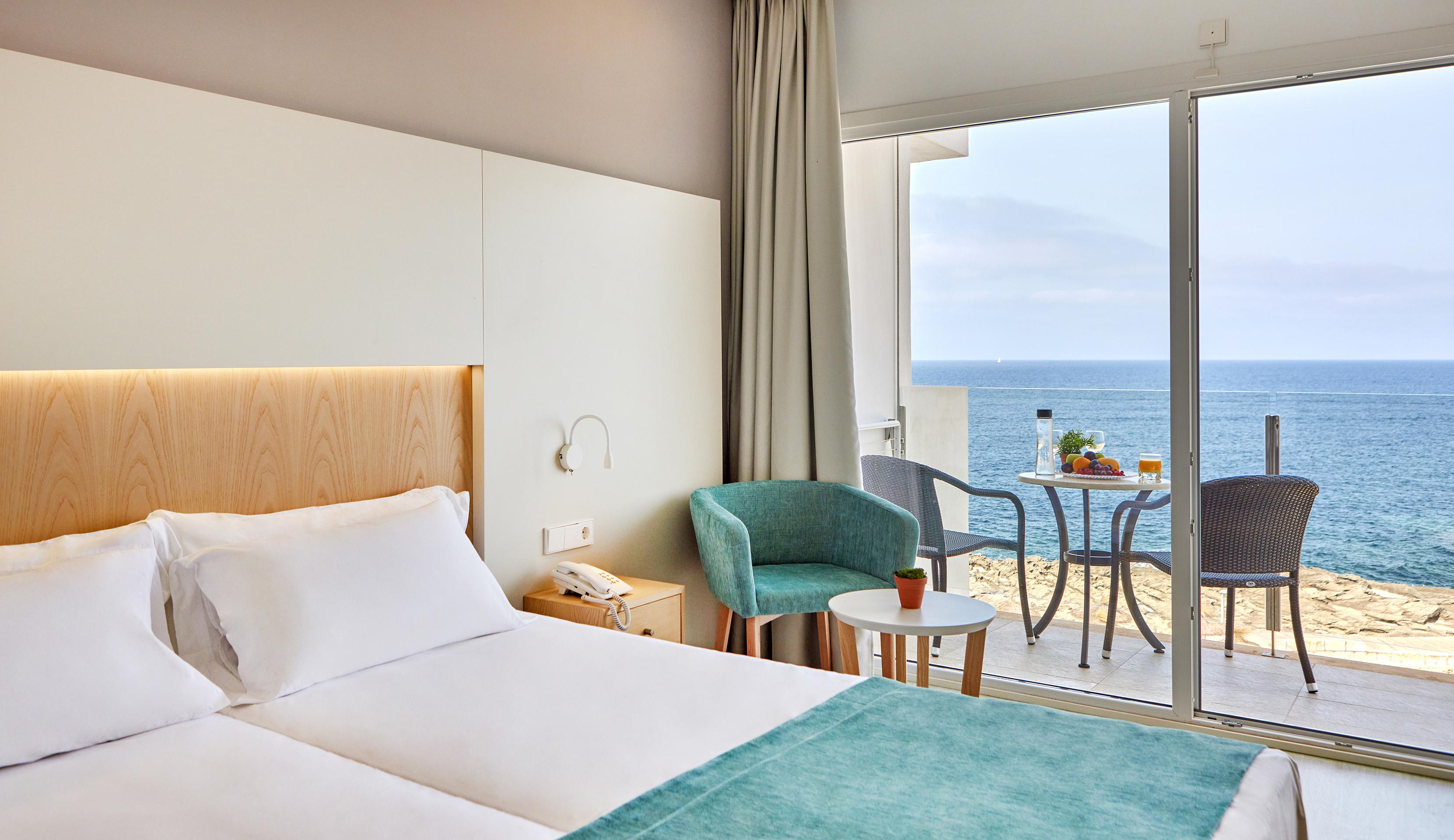 Universal Hotel Cabo Blanco - Adults Only Colonia de Sant Jordi Esterno foto